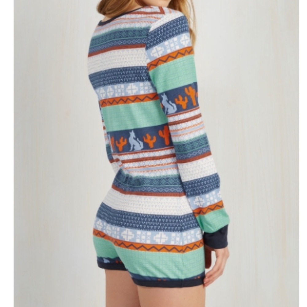 NWOT MINKPINK Cactus + Wolf Romper